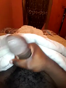 Snapshot of NaughtyBen10 chatting on 09/12/25, 09:58 NaughtyBen10 online show from 09/12/25, 09:58