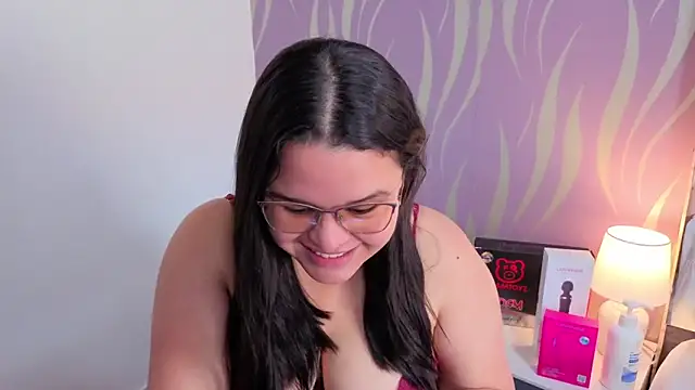 SamanthaPaImer online show from 10/13/25, 06:31