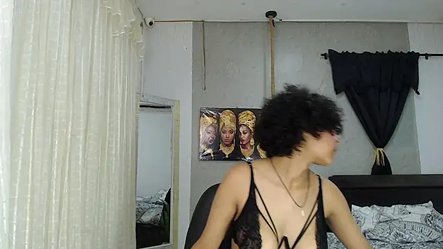 Snapshot of miss_leidy_ chatting on 09/19/25, 03:43 miss leidy online show from 09/19/25, 03:43