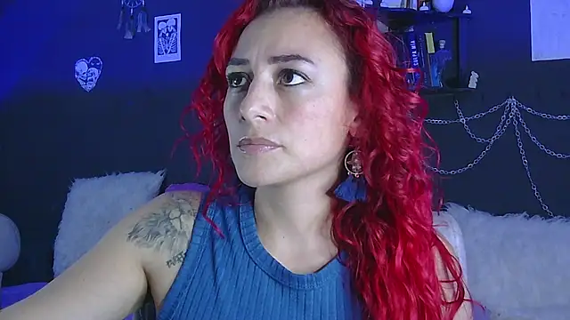 Snapshot of MeganBrown4 chatting on 05/17/26, 04:23 MeganBrown4 online show from 05/17/26, 04:23