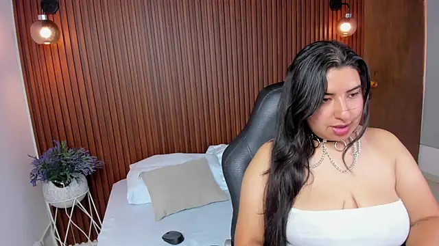 Snapshot of alice_coopperx chatting on 09/17/25, 12:29 alice coopperx online show from 09/17/25, 12:29