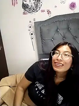 Megan Darcy online show from 03/16/26, 05:04