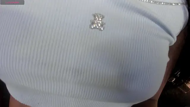 Luna sophya online show from 11/29/25, 12:38