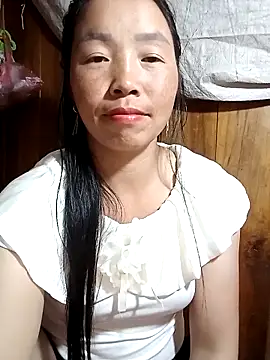 Snapshot of hera-00 chatting on 10/11/25, 02:29 hera-00 online show from 10/11/25, 02:29