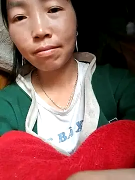 Snapshot of hera-00 chatting on 09/29/25, 02:29 hera-00 online show from 09/29/25, 02:29