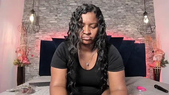 Emily Brown18 online show from 05/02/26, 04:18