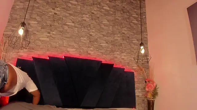 Emily Brown18 online show from 04/11/26, 03:47