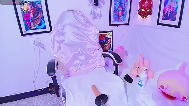 melissa blazee online show from 11/03/25, 01:55