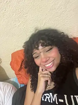 Snapshot of Casal-foda_braba chatting on 06/14/26, 03:19 Casal-foda braba online show from 06/14/26, 03:19
