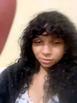 Snapshot of Casal-foda_braba chatting on 10/09/25, 02:45 Casal-foda braba online show from 10/09/25, 02:45
