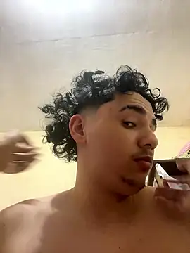 Snapshot of Casal-foda_braba chatting on 01/10/26, 02:07 Casal-foda braba online show from 01/10/26, 02:07