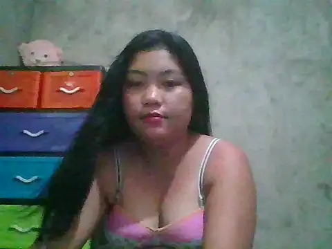 Snapshot of nikki_zapphire chatting on 11/23/25, 02:54 nikki zapphire online show from 11/23/25, 02:54