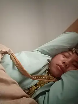 Phuong xxx online show from 02/05/26, 05:25