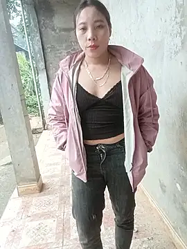 Phuong xxx online show from 01/14/26, 02:48