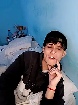 matiatr1112 online show from 11/13/25, 05:44