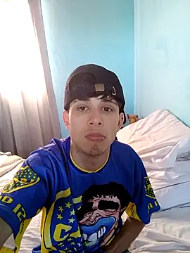 matiatr1112 online show from 11/10/25, 07:41