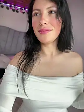 Mia salinass online show from 06/02/26, 07:14