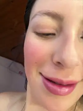 Mia salinass online show from 06/29/26, 08:41