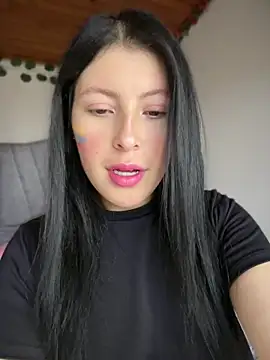Mia salinass online show from 06/30/26, 06:08