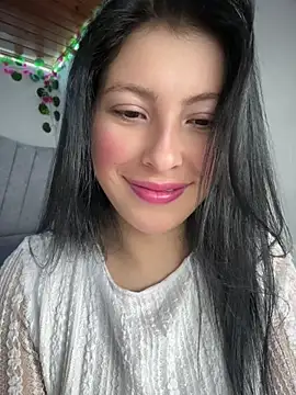 Mia salinass online show from 07/03/26, 08:37
