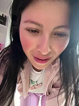 Mia salinass online show from 05/10/26, 06:43