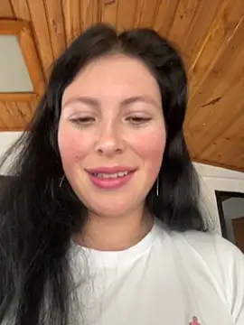 Mia salinass online show from 09/09/25, 06:39