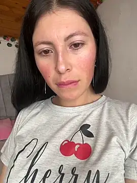 Mia salinass online show from 09/19/25, 06:01