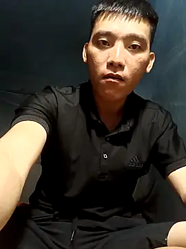 Snapshot of Chao_xxx chatting on 09/27/25, 03:40 Chao xxx online show from 09/27/25, 03:40