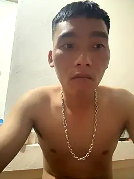 Snapshot of Chao_xxx chatting on 10/12/25, 04:14 Chao xxx online show from 10/12/25, 04:14
