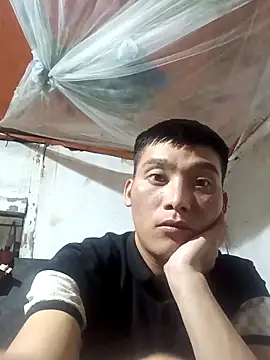 Snapshot of Chao_xxx chatting on 10/03/25, 02:51 Chao xxx online show from 10/03/25, 02:51
