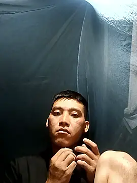 Snapshot of Chao_xxx chatting on 09/27/25, 01:56 Chao xxx online show from 09/27/25, 01:56
