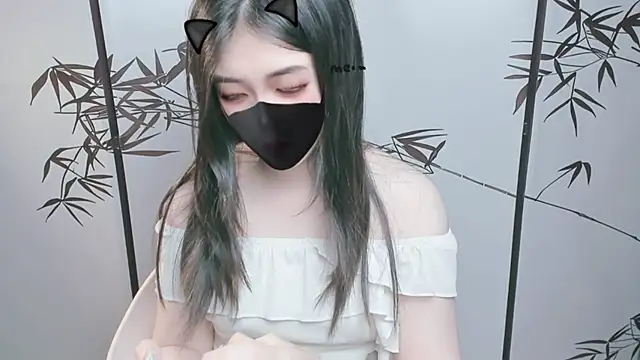 Sparkly Candy online show from 12/02/25, 08:16