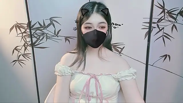 Sparkly Candy online show from 11/24/25, 06:02