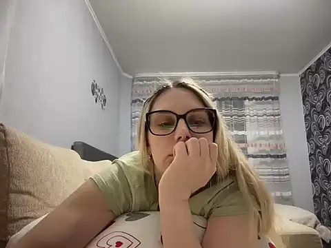 NikexPretty online show from 03/19/26, 09:04