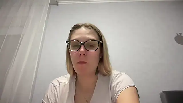 NikexPretty online show from 10/01/25, 07:18