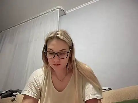 NikexPretty online show from 11/28/25, 02:12