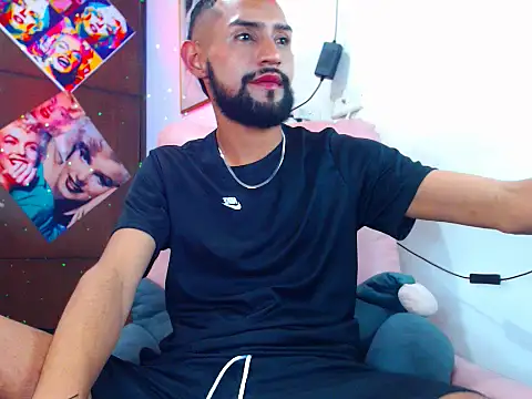 Snapshot of boybunnyerotic chatting on 09/17/25, 03:41 boybunnyerotic online show from 09/17/25, 03:41