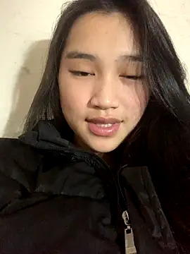 -Lie-06 online show from 11/28/25, 07:30