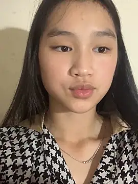 -Lie-06 online show from 10/10/25, 07:42