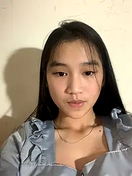 -Lie-06 online show from 10/21/25, 02:49