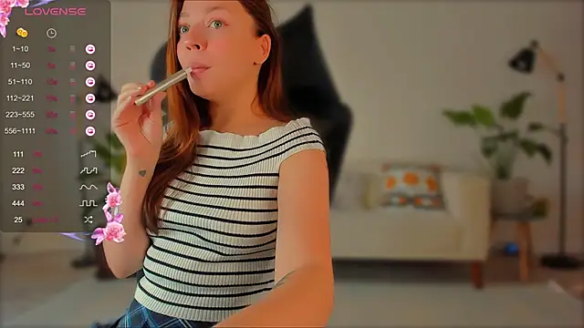 fairy lele online show from 10/24/25, 02:10