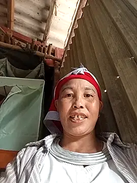 me-cute online show from 11/15/25, 08:40