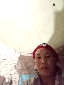 me-cute online show from 11/15/25, 10:36