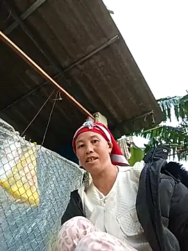 me-cute online show from 10/28/25, 11:14