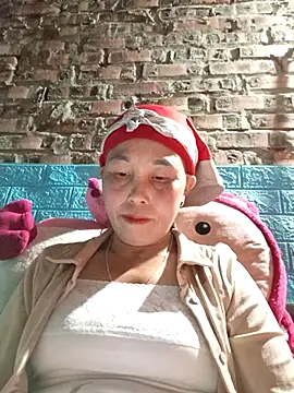 me-cute online show from 12/05/25, 12:15