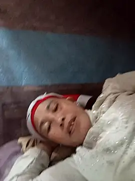 me-cute online show from 11/14/25, 05:44