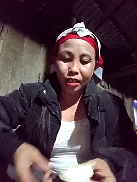 me-cute online show from 12/20/25, 12:08