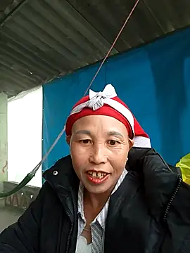 me-cute online show from 11/01/25, 12:28