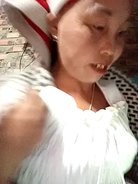 me-cute online show from 12/02/25, 12:51