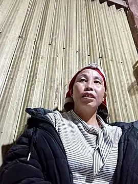 me-cute online show from 11/04/25, 11:47